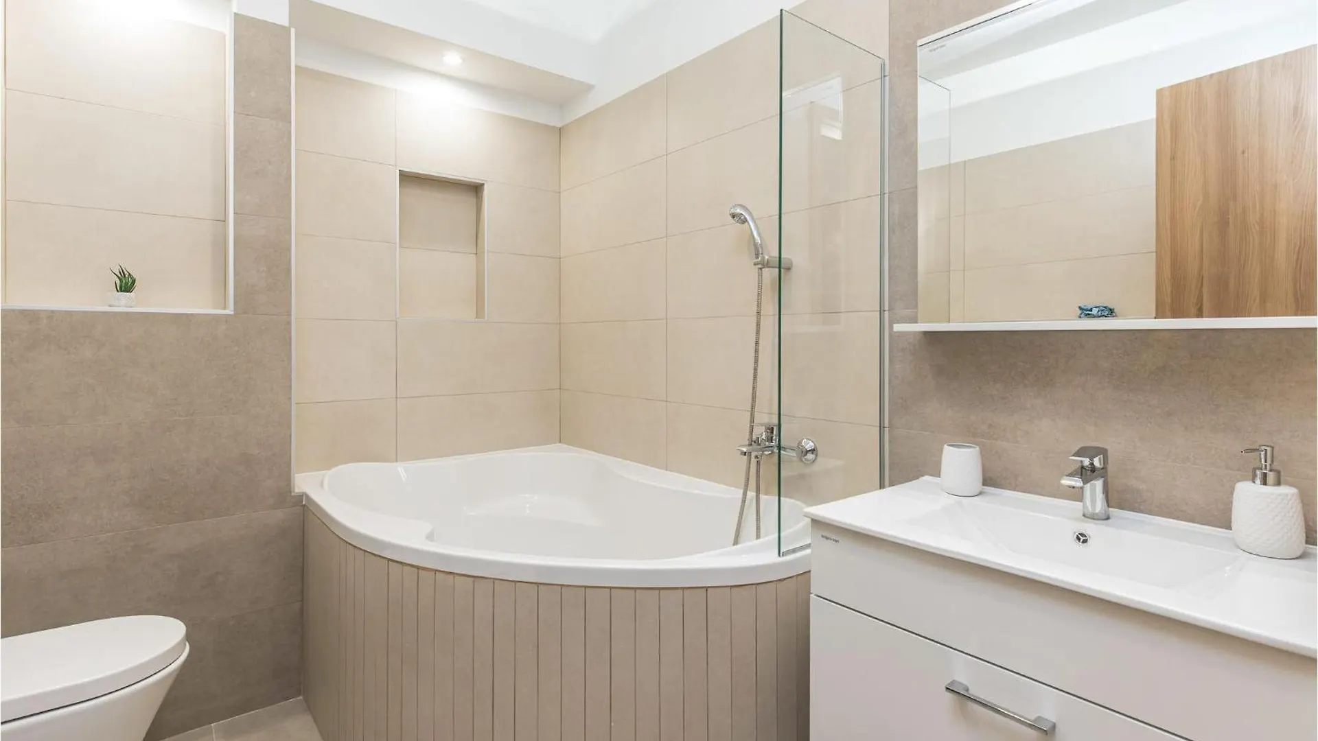 Zurkovo Stunning Apartment In Kostrena With Kitchen 0*,  קרואטיה